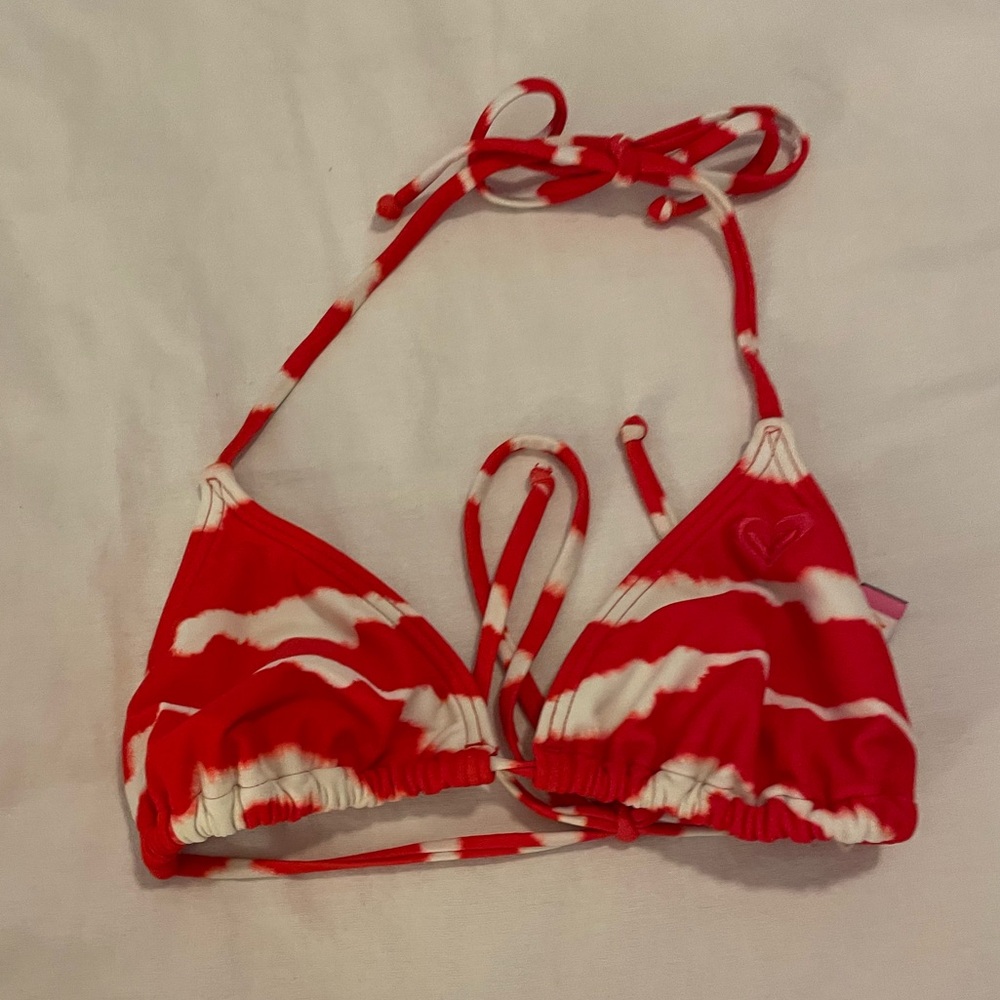 Vintage Roxy Red and White Bikini Top